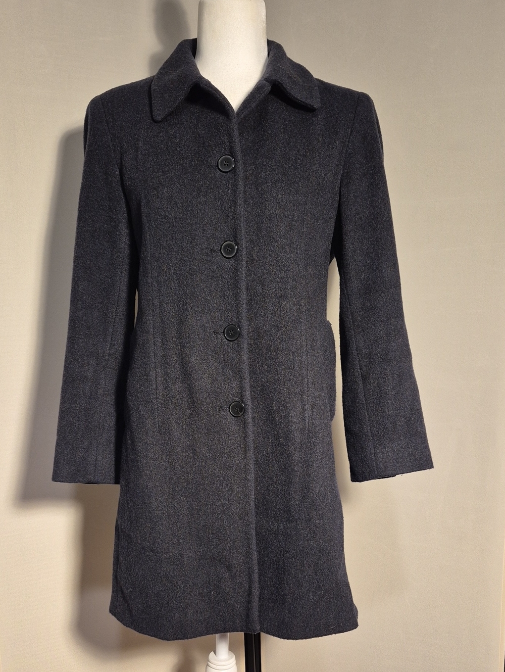 Anne Klein Wool / Cashmere Button-Front Coat in Charcoal - Sz. 2P